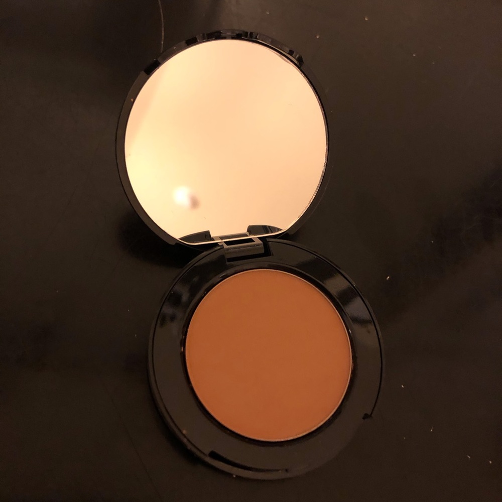 Too FacedBronzer - Picture 8 of 8